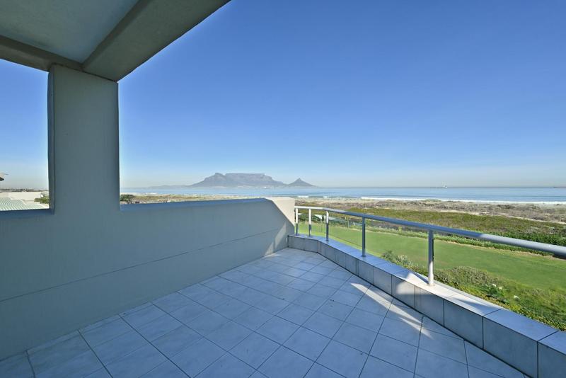 3 Bedroom Property for Sale in Dolphin Beach Western Cape
